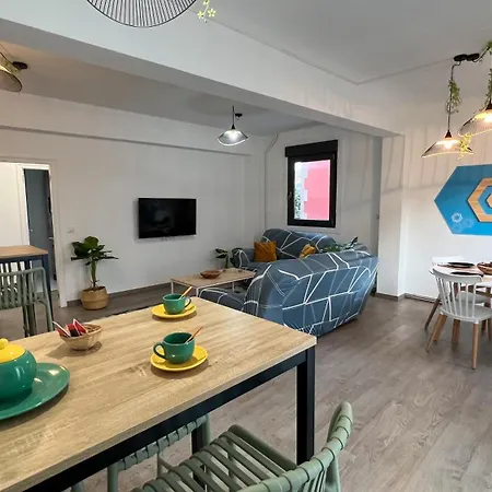 Amplia Casa De 9 Hab, Cabral. Tatil Evi Vigo