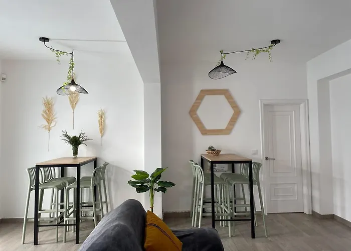 Amplia Casa De 9 Hab, Cabral. Tatil Evi