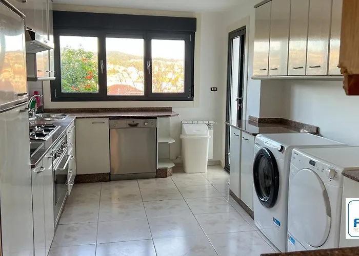 Amplia Casa De 9 Hab, Cabral. Tatil Evi *