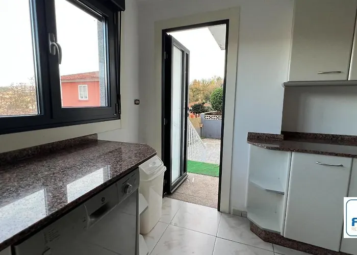 Amplia Casa De 9 Hab, Cabral. Tatil Evi *