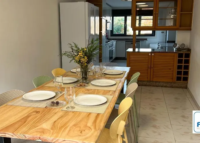 Tatil Evi Amplia Casa De 9 Hab, Cabral. *