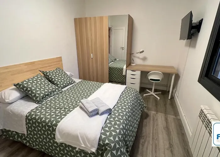 Amplia Casa De 9 Hab, Cabral. Tatil Evi Vigo