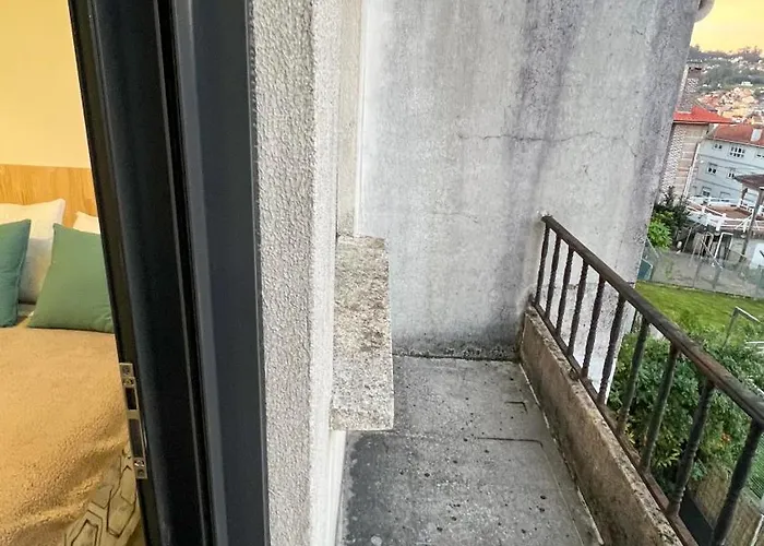 Amplia Casa De 9 Hab, Cabral. *